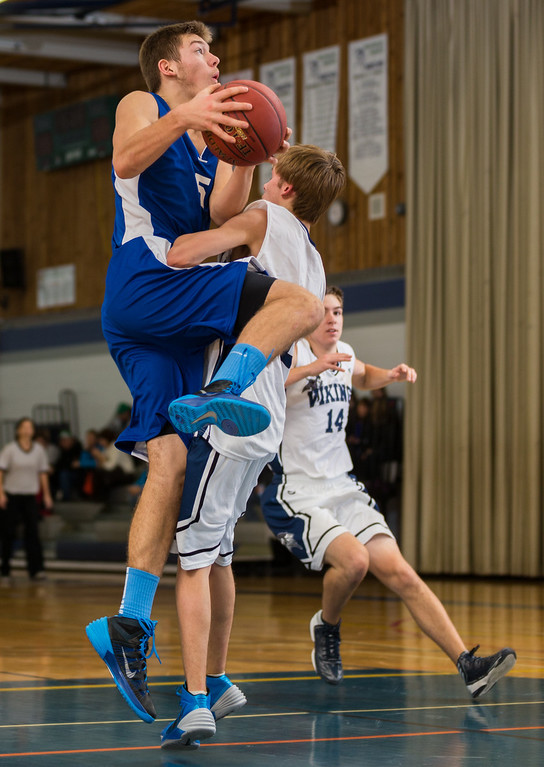 IMAGE: http://rdalrt.smugmug.com/Photos/NBCHS/2013-14/Senior-Boys-Basketball/NBCHS-vs-St-Mary/i-T7zKnKS/1/XL/NBCHS%20vs.%20St.%20Mary-11-XL.jpg